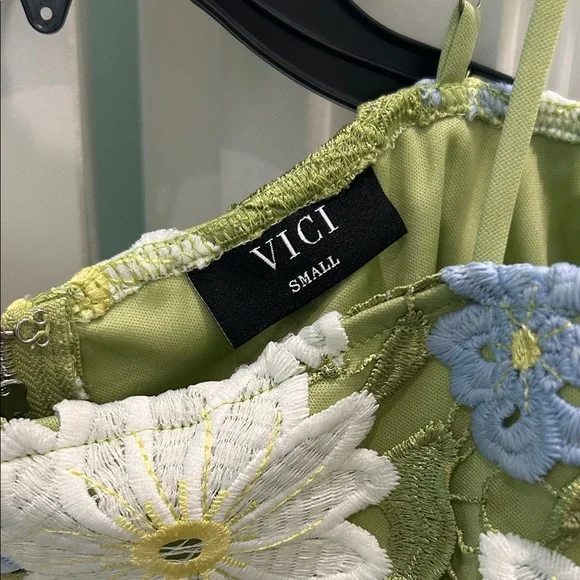 Vici Green Floral Lace floral set - Picture 5 of 5